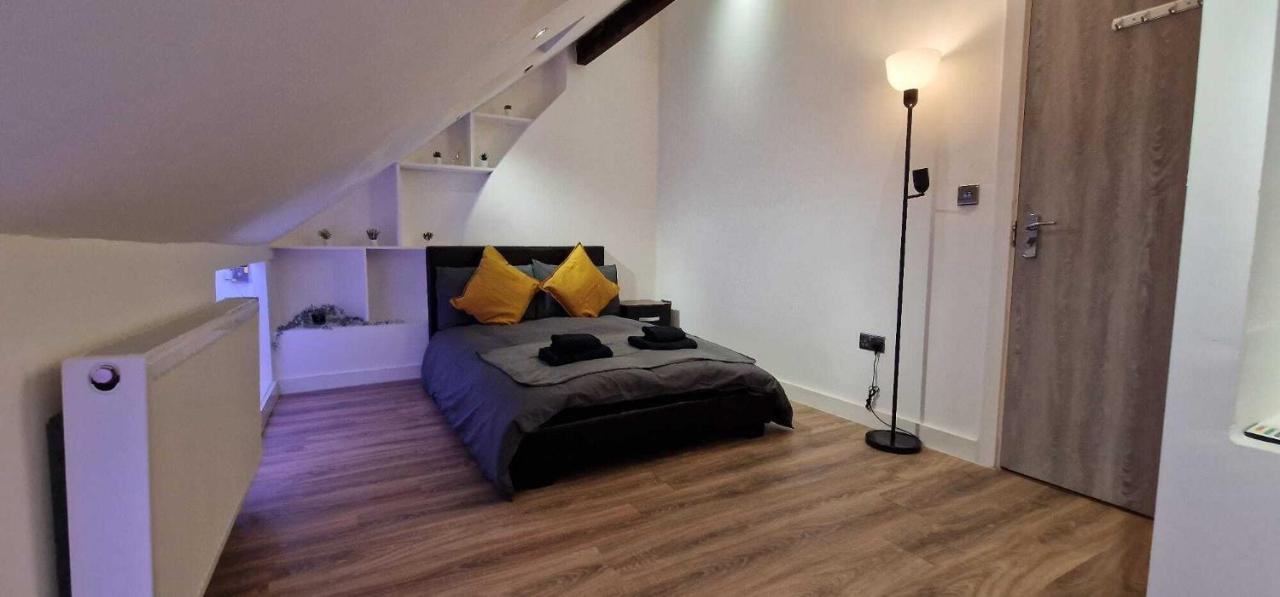 Sapphire Strathnairn Apartment Кардифф Экстерьер фото